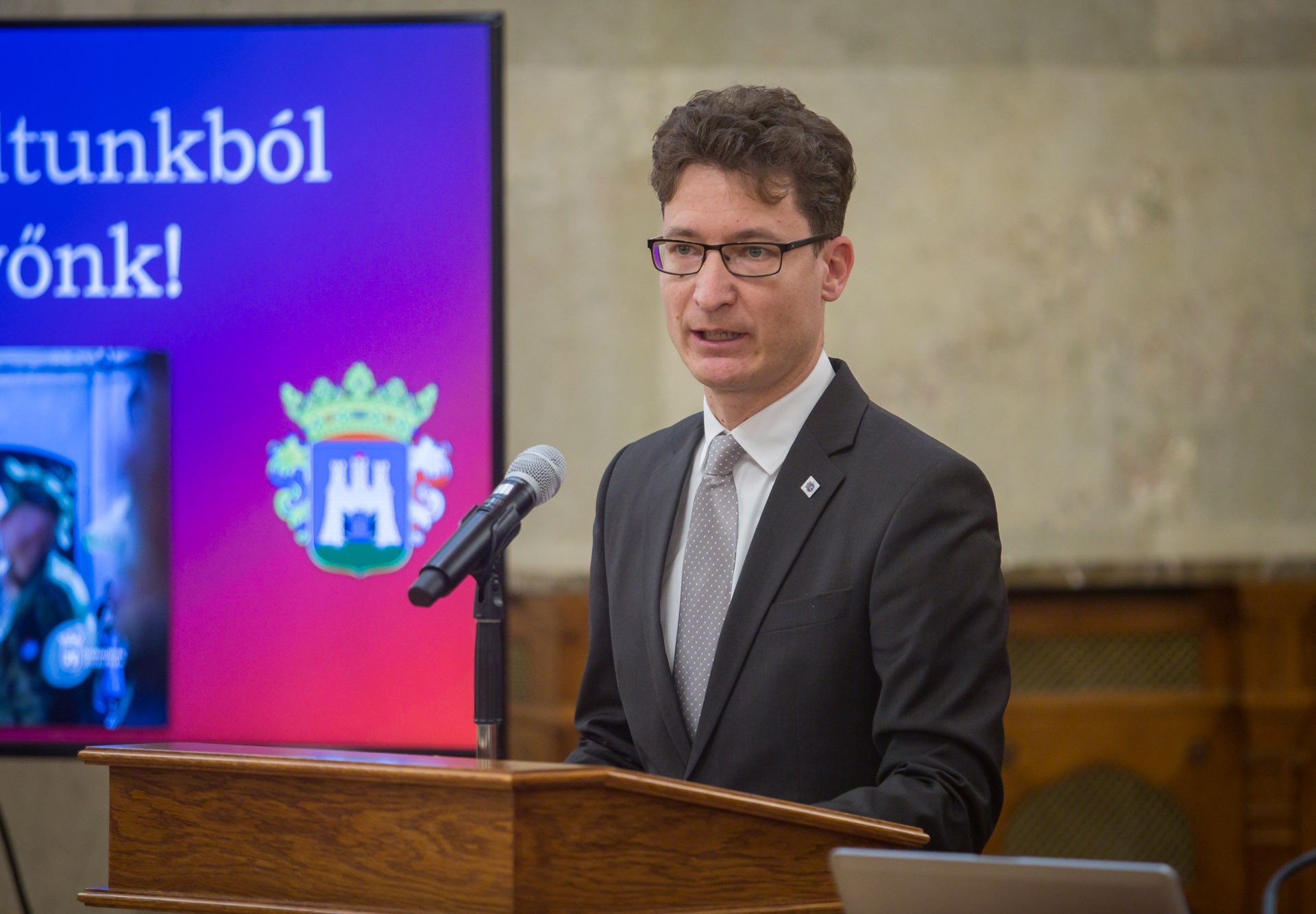 Boross Péter: az egységes nemzettudat egyszerre igényel tényeket és spiritualitást