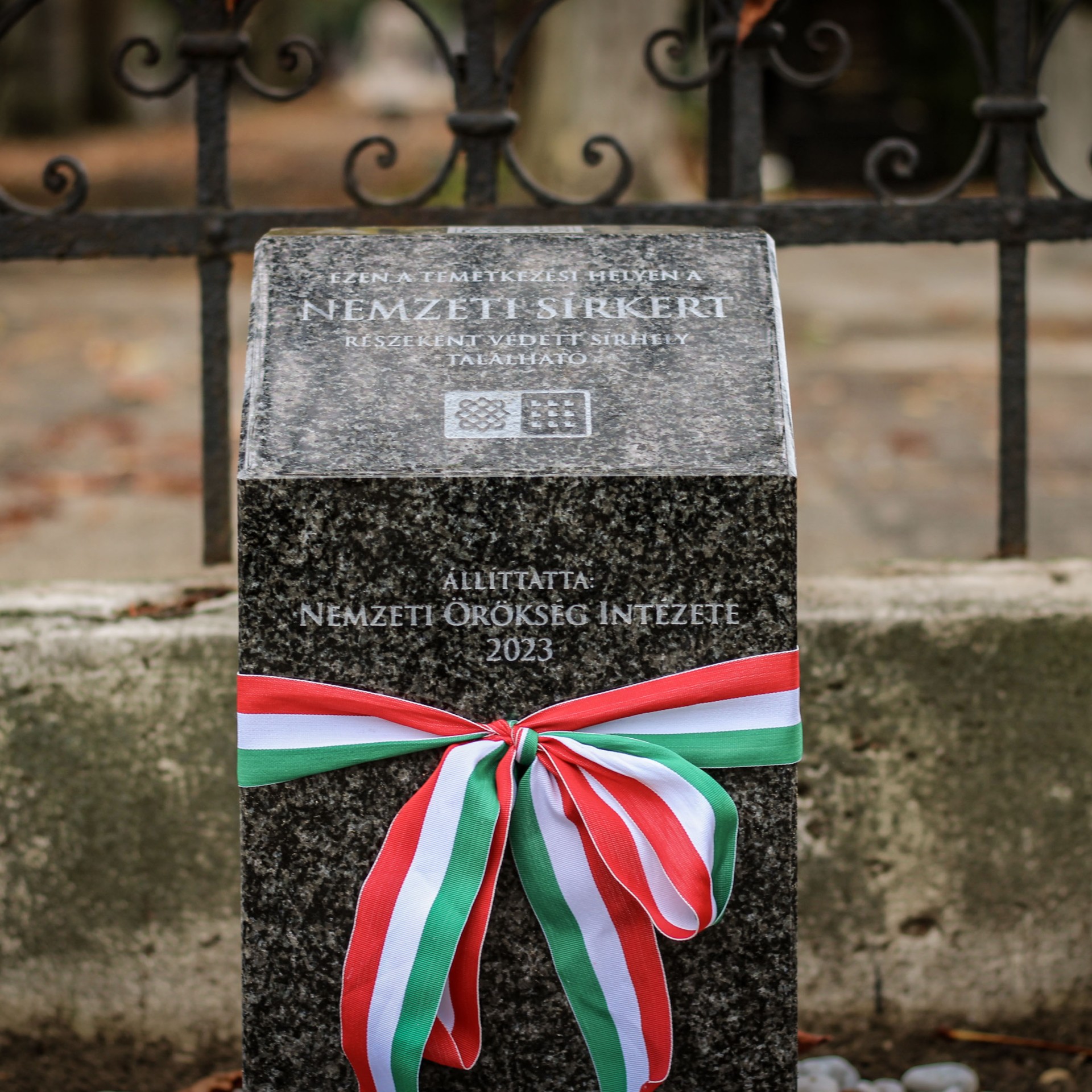 Három budapesti izraelita temetőt is okos parcellakő jelöli