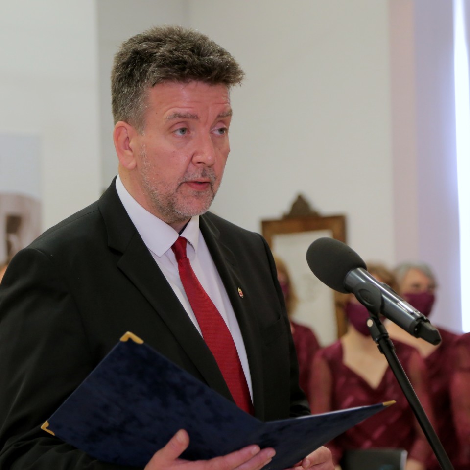Kiállítással emlékezik Mádl Ferencre a NÖRI