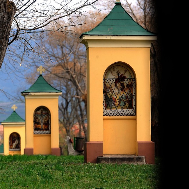 Vác, Hétkápolna, honvédemlékmű