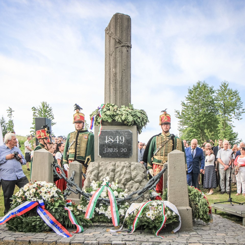 Vargha Tamás: a béke és a szabadság megőrzése ma kötelességünk