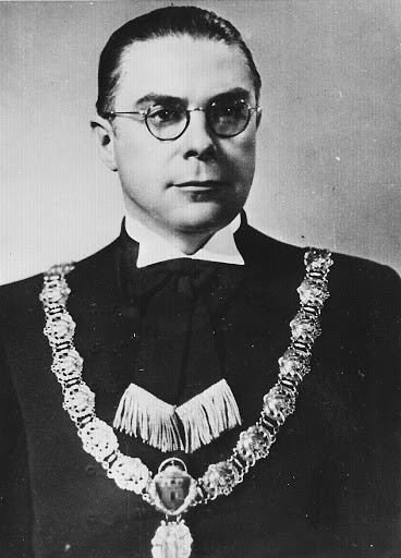 Berde Károly, laborfalvi vitéz