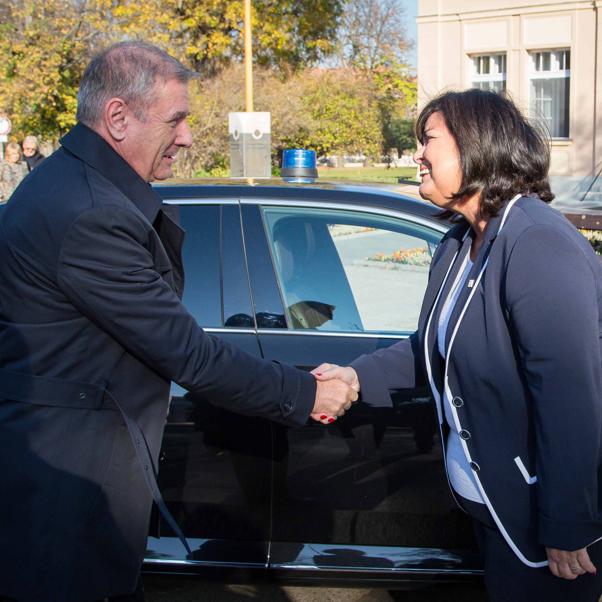 Felavatták Reviczky Imre szobrát a Fiumei úti sírkertben